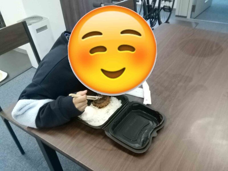 まごころタケルお弁当煮込みハンバーグ01