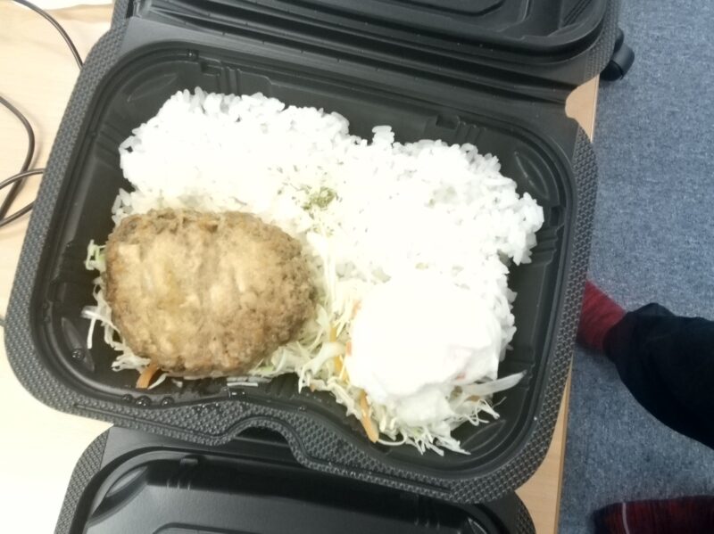 まごころタケルお弁当煮込みハンバーグ00