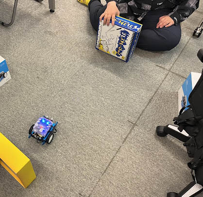 五月が丘西教室 プログラミングロボット&ドローン 02